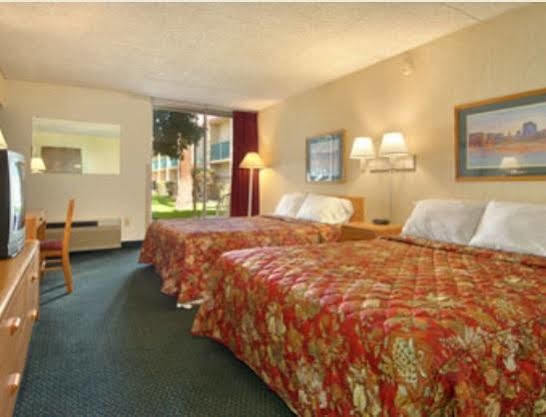 Vacation Inn Phoenix Room photo