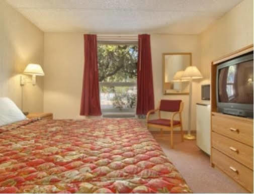 Vacation Inn Phoenix Room photo